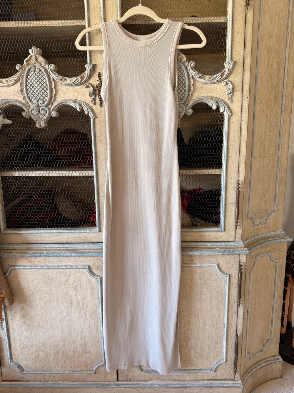 Universal Thread Sleeveless Cream Maxi Dress